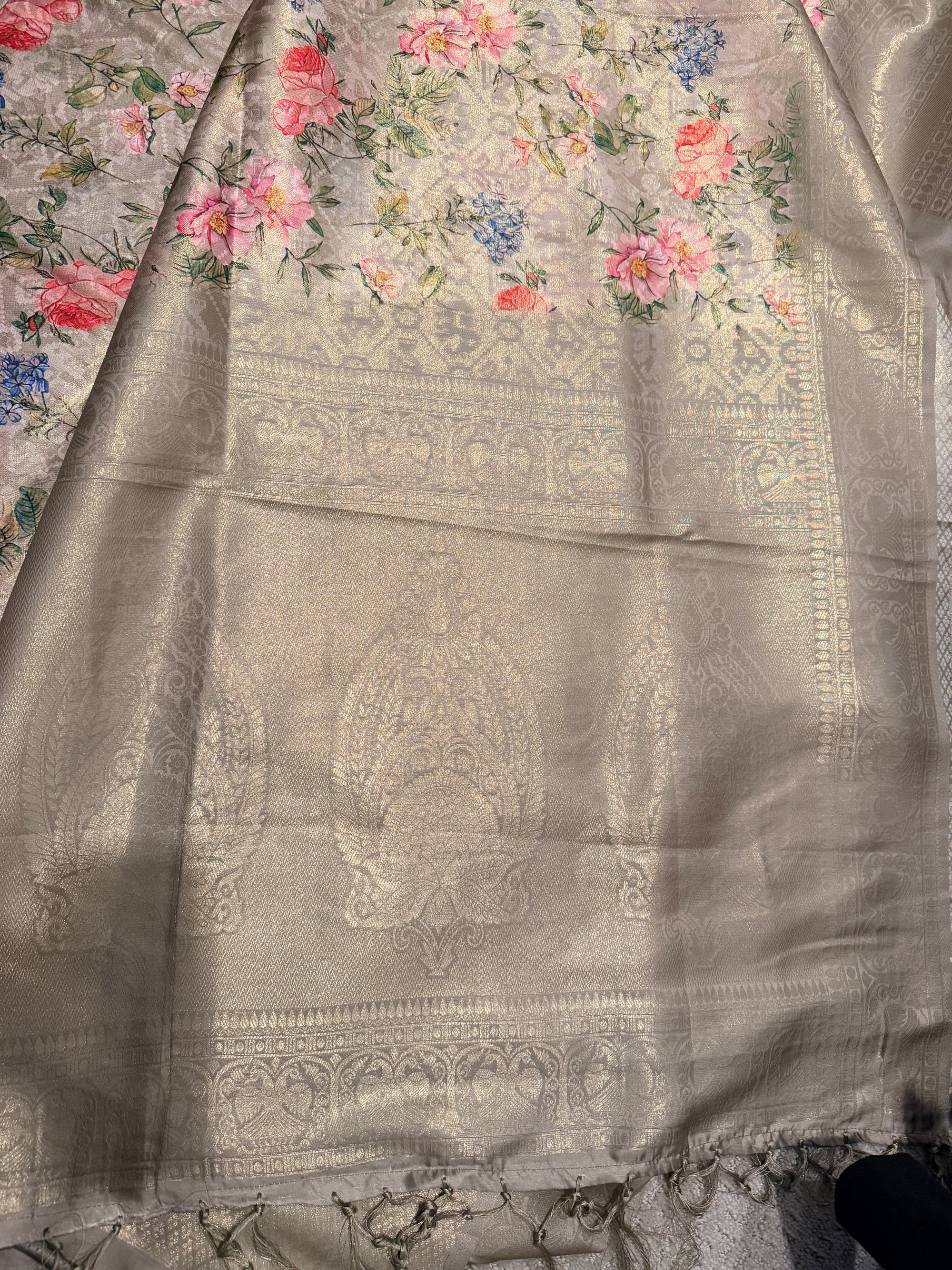 Silver Grey Floral Woven Saree with Tassels and Unstitched Blouse Piece